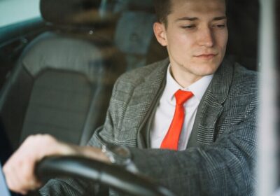 businessman-parking_23-2147996597